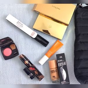 'All You Need' Makeup Bundle